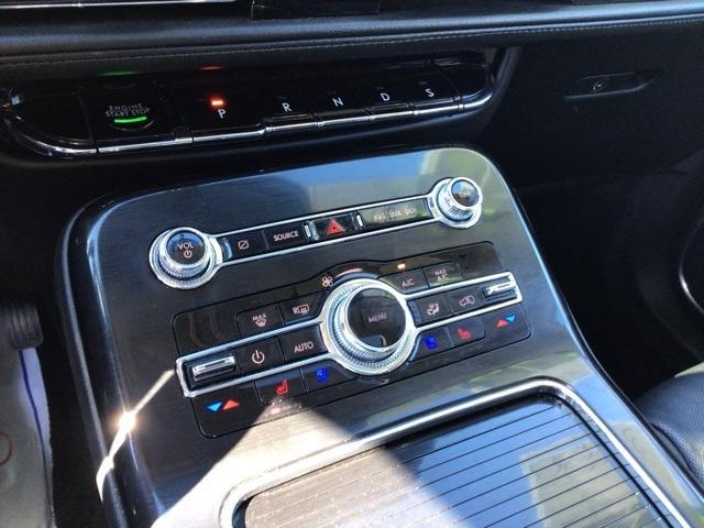 used 2022 Lincoln Nautilus car, priced at $37,700