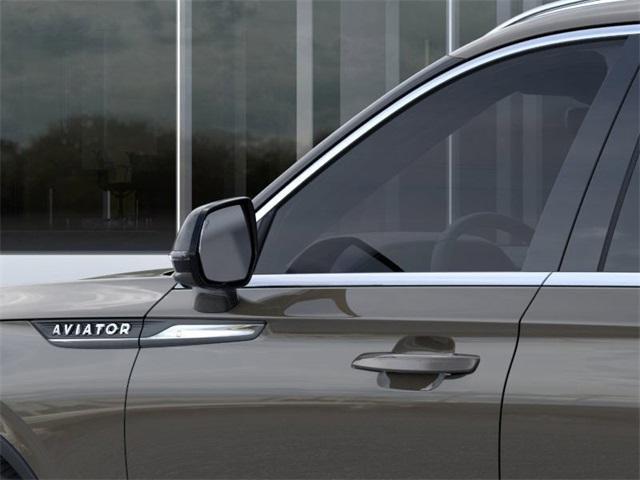 new 2025 Lincoln Aviator car, priced at $64,683