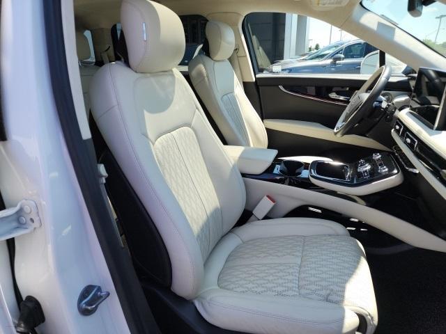 used 2022 Lincoln Nautilus car, priced at $42,900