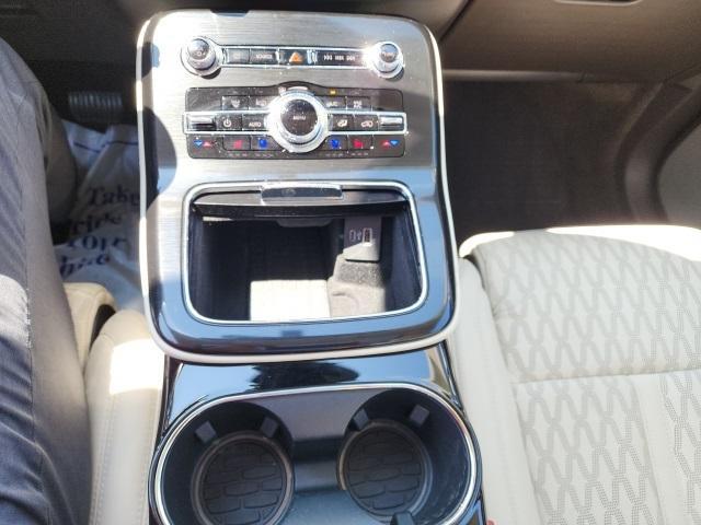 used 2022 Lincoln Nautilus car, priced at $42,900