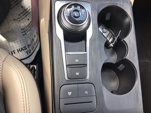 used 2022 Ford Escape car, priced at $25,900
