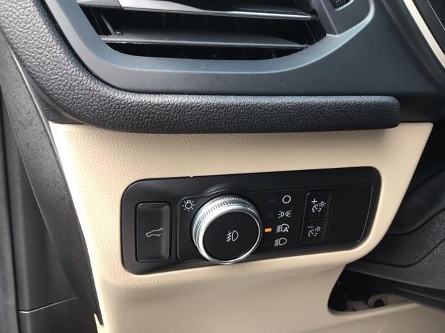 used 2022 Ford Escape car, priced at $25,900