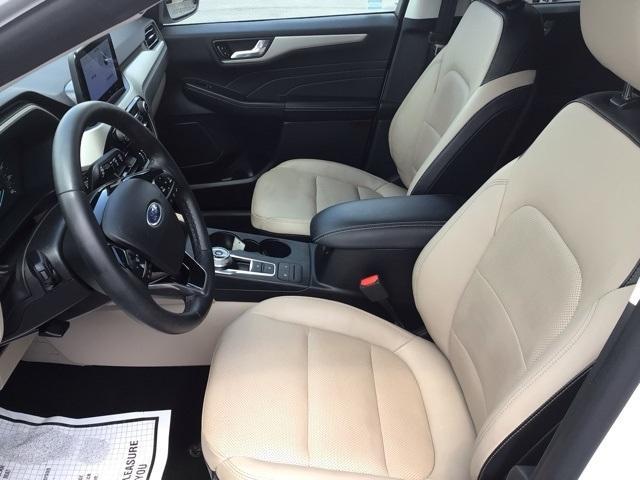 used 2022 Ford Escape car, priced at $25,900