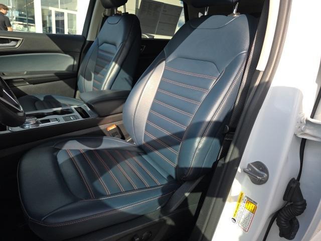 used 2022 Ford Edge car, priced at $19,900