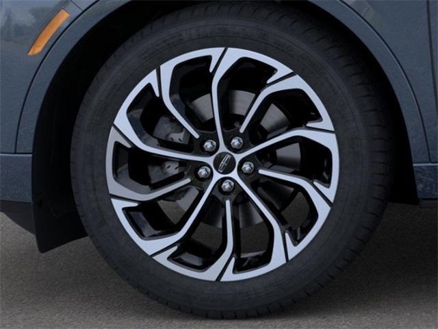new 2025 Lincoln Nautilus car, priced at $62,904