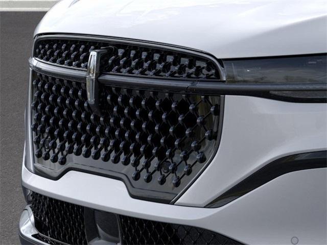 new 2025 Lincoln Nautilus car, priced at $59,270
