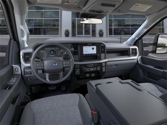 new 2025 Ford F-250 car, priced at $64,675