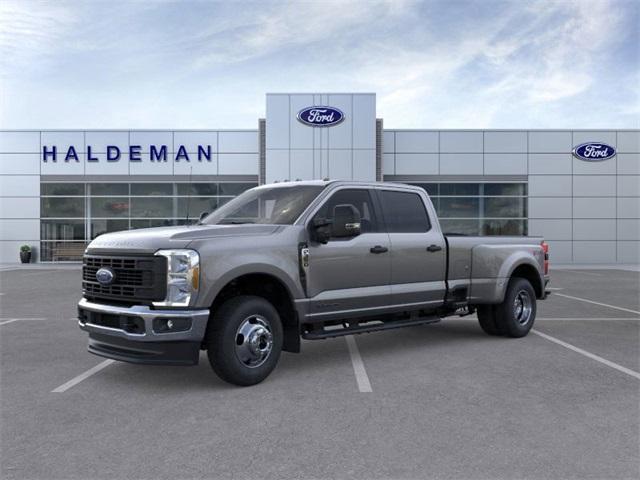 new 2025 Ford F-350 car, priced at $74,762