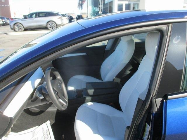 used 2021 Tesla Model 3 car, priced at $22,900