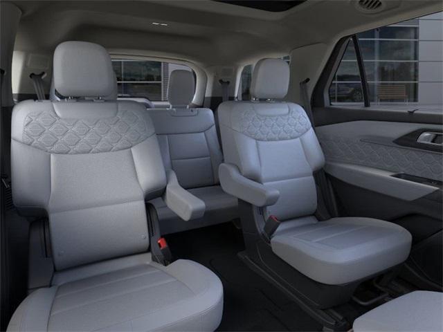 new 2025 Ford Explorer car, priced at $55,125