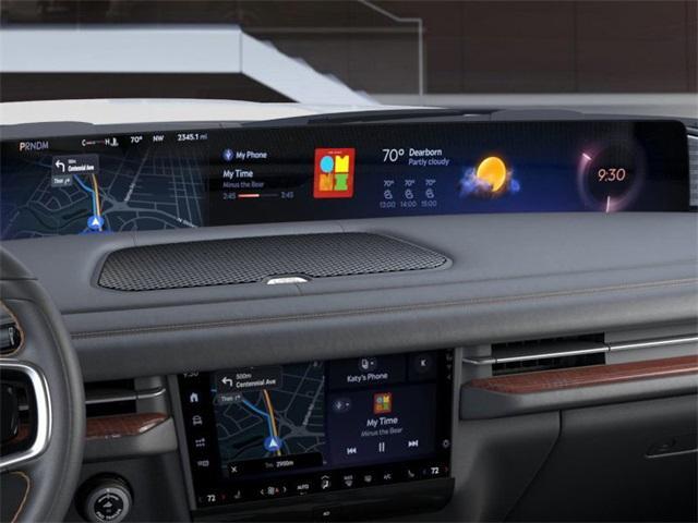 new 2025 Lincoln Navigator car, priced at $119,240