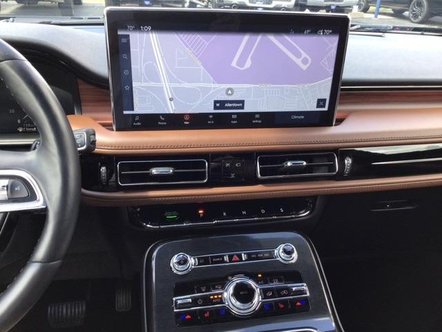 used 2022 Lincoln Nautilus car, priced at $36,400