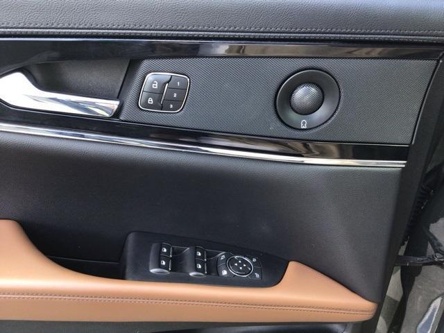 used 2022 Lincoln Nautilus car, priced at $36,400