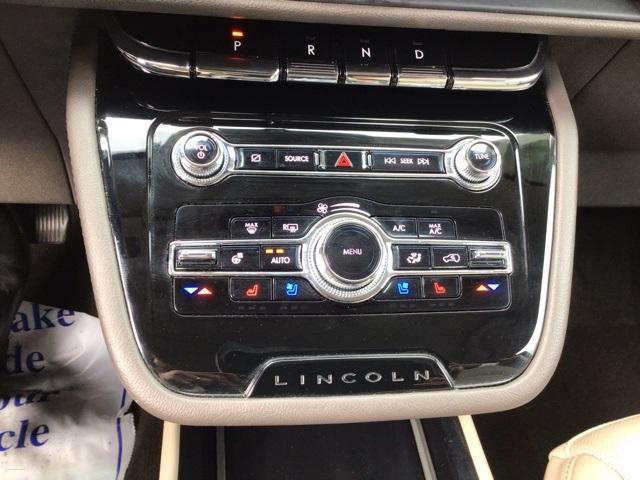 used 2022 Lincoln Corsair car, priced at $28,800