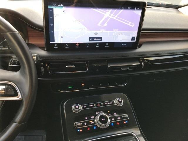 used 2022 Lincoln Nautilus car, priced at $36,400