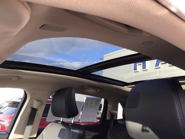 used 2022 Lincoln Nautilus car, priced at $36,400