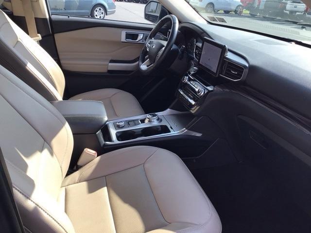 used 2021 Ford Explorer car, priced at $30,900