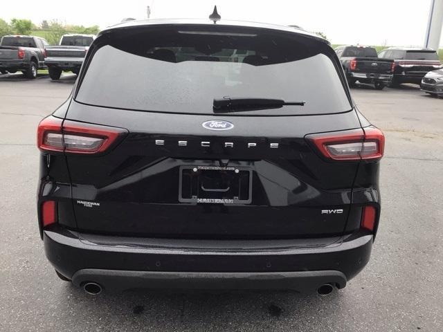 used 2023 Ford Escape car, priced at $26,900