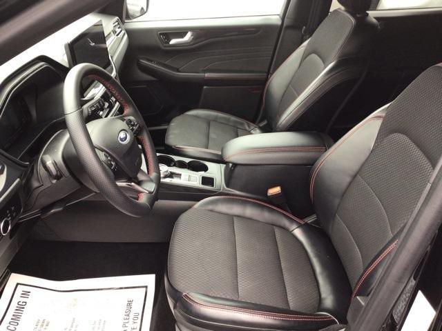 used 2023 Ford Escape car, priced at $26,900