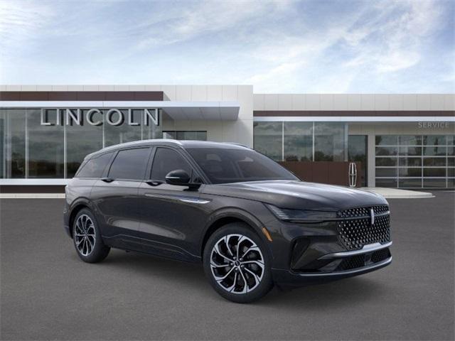 new 2025 Lincoln Nautilus car, priced at $68,861
