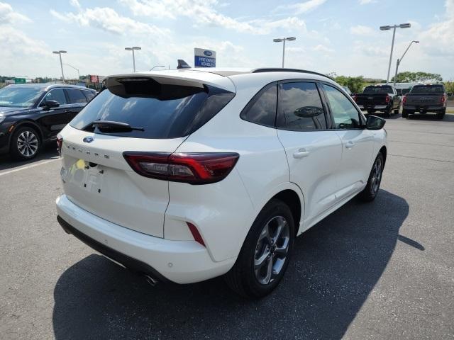 used 2024 Ford Escape car, priced at $26,900