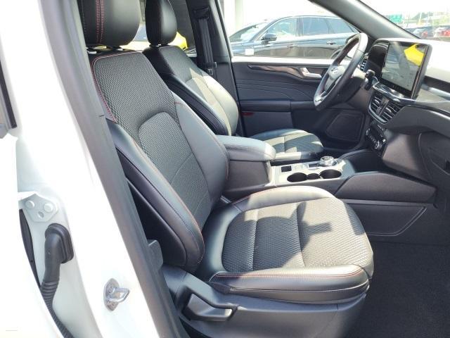 used 2024 Ford Escape car, priced at $26,900