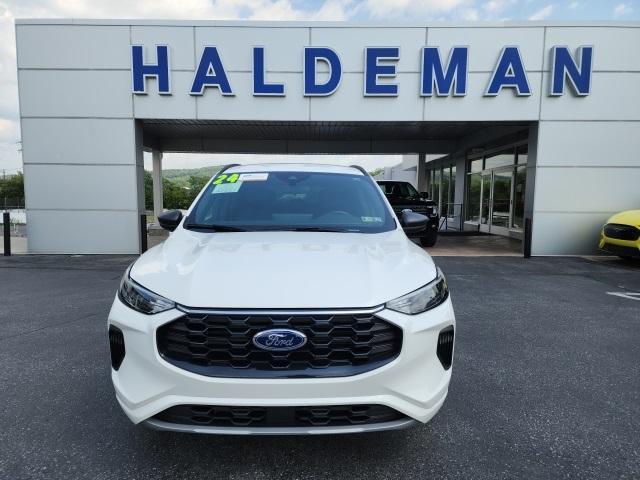 used 2024 Ford Escape car, priced at $26,900