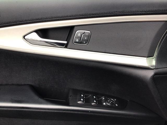 used 2020 Lincoln Nautilus car, priced at $23,900