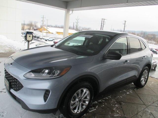 used 2022 Ford Escape car, priced at $24,900