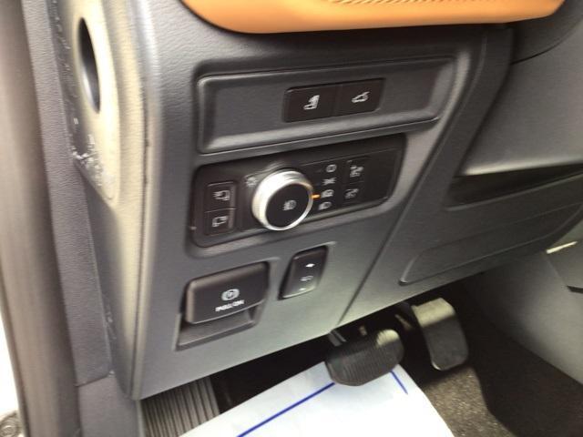 used 2022 Ford Expedition Max car, priced at $58,900
