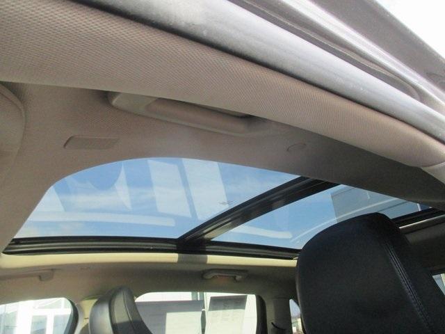 used 2021 Lincoln Nautilus car, priced at $31,900