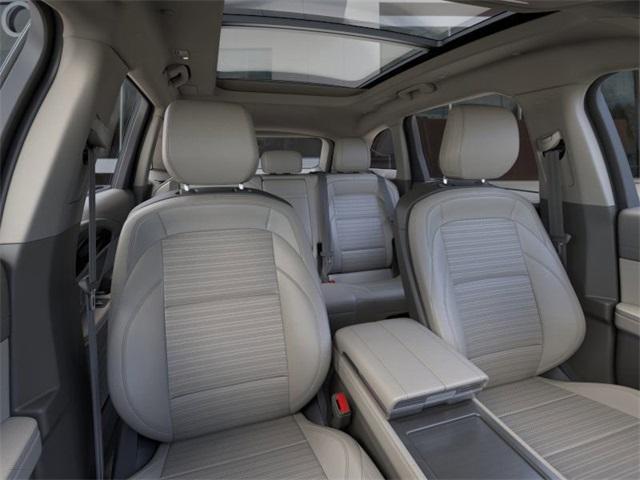 new 2025 Lincoln Nautilus car, priced at $60,178