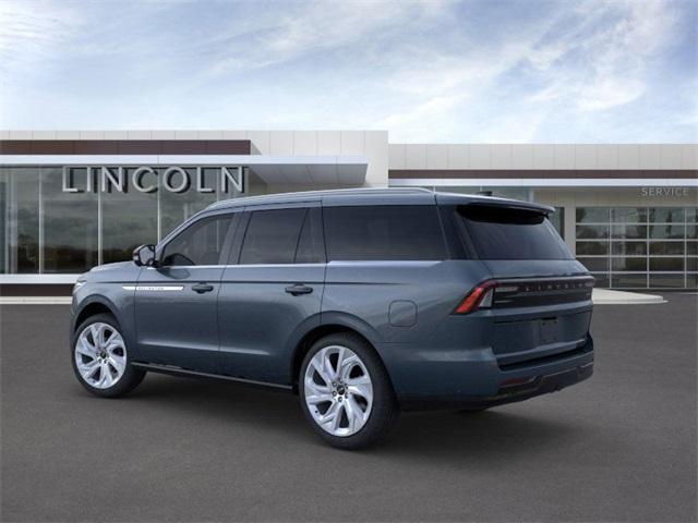new 2025 Lincoln Navigator car, priced at $106,675