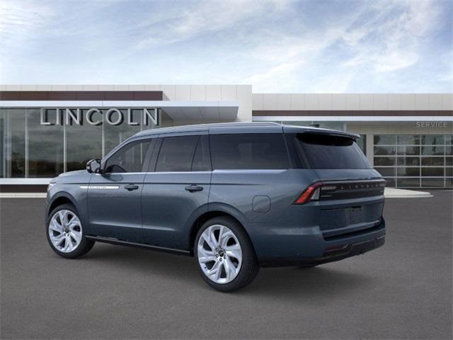 new 2025 Lincoln Navigator car, priced at $104,542