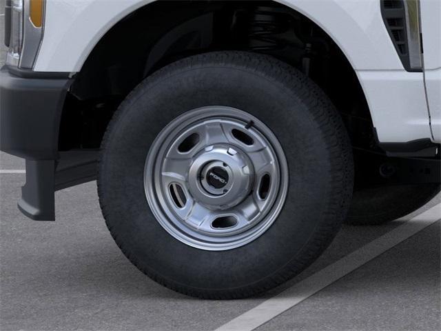new 2025 Ford F-250 car, priced at $53,762