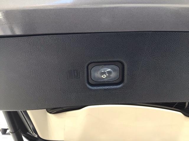 used 2021 Lincoln Nautilus car, priced at $27,900