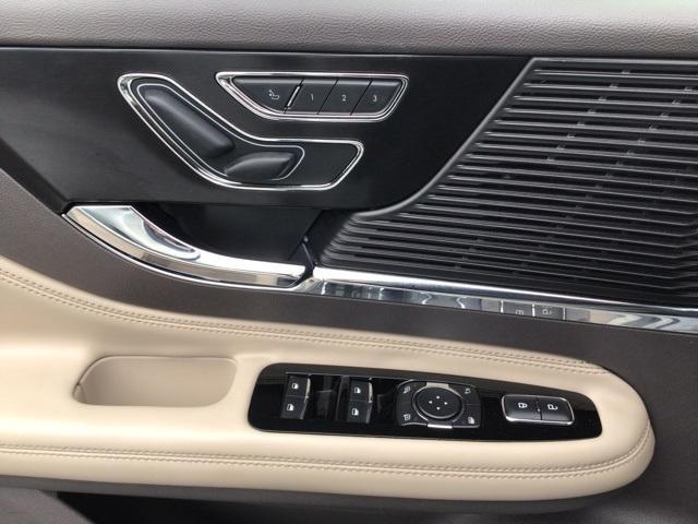 used 2021 Lincoln Nautilus car