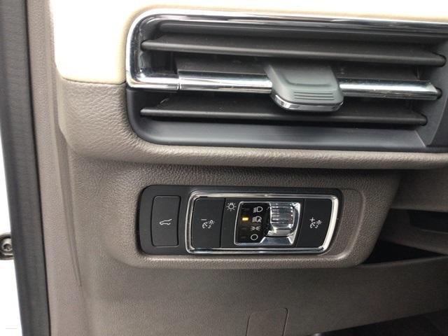 used 2021 Lincoln Nautilus car