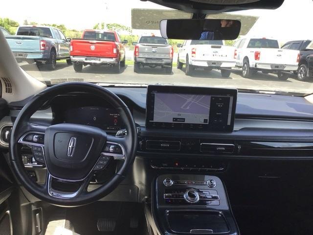 used 2021 Lincoln Nautilus car, priced at $27,900