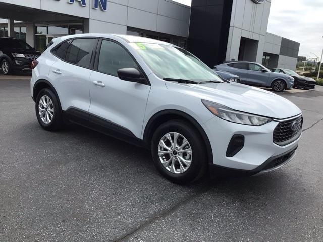 used 2025 Ford Escape car, priced at $26,800