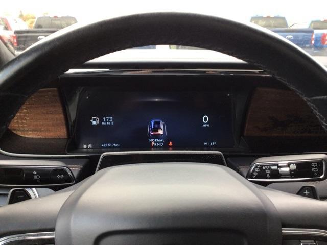 used 2022 Lincoln Navigator L car, priced at $63,900