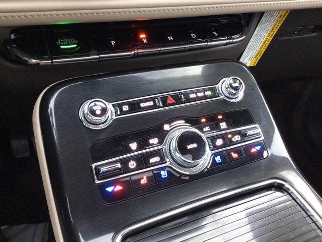 used 2022 Lincoln Nautilus car, priced at $35,500