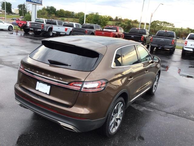 used 2022 Lincoln Nautilus car, priced at $35,500