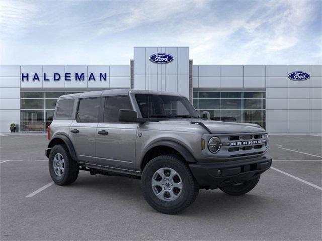 new 2024 Ford Bronco car, priced at $45,542