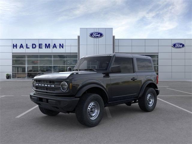 new 2025 Ford Bronco car, priced at $41,662