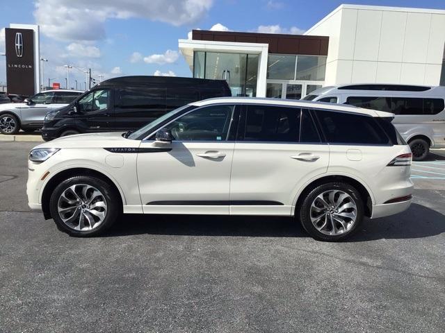 used 2023 Lincoln Aviator car, priced at $54,900