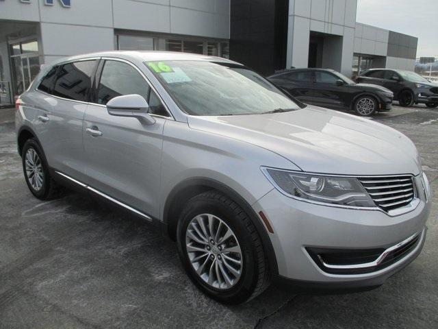 used 2016 Lincoln MKX car, priced at $17,900