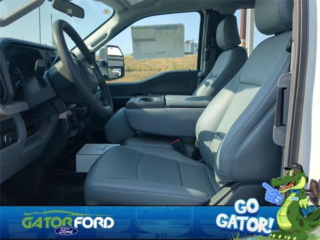 new 2025 Ford F-250 car, priced at $52,443