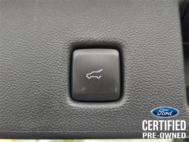 used 2022 Ford Escape car, priced at $21,404