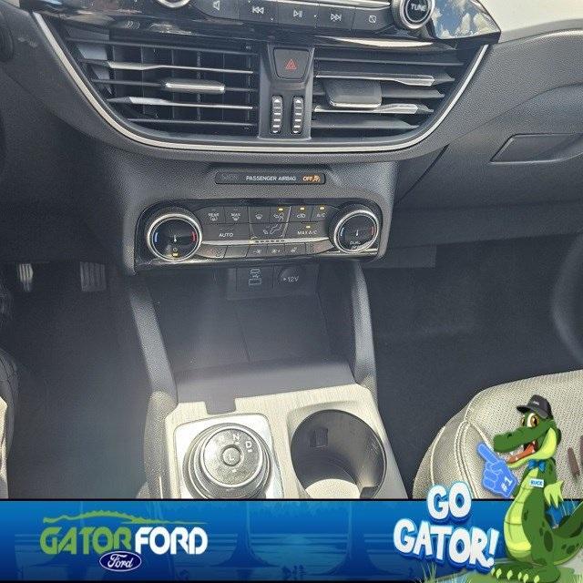 used 2022 Ford Escape car, priced at $21,326